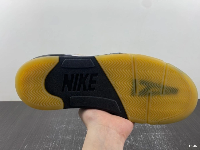 Boostmaster lin Maniere Jordan 5 Ma x A Air WMNS FZ5758-004 0720